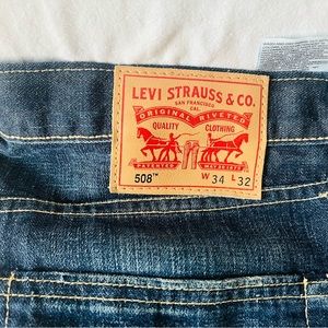 Levi’s blue jeans